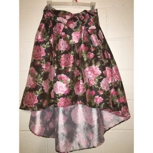 High-low floral skirt